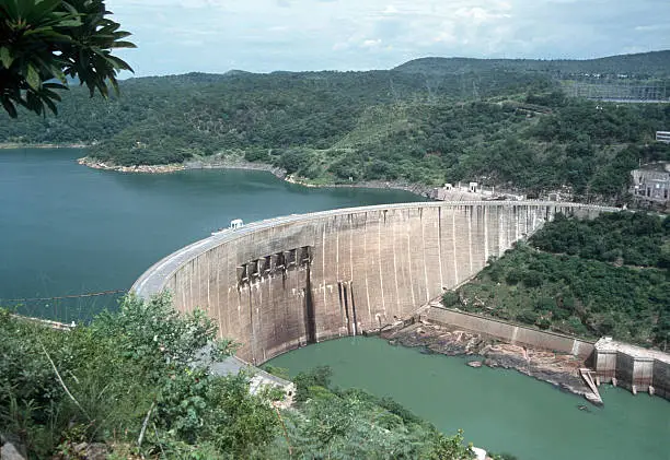 The Kariba dam between Zimbabwe and Zambia. Built in the late 1950s. Viewed from the Zimbabwe viewpoint.Please see some other dam photos...