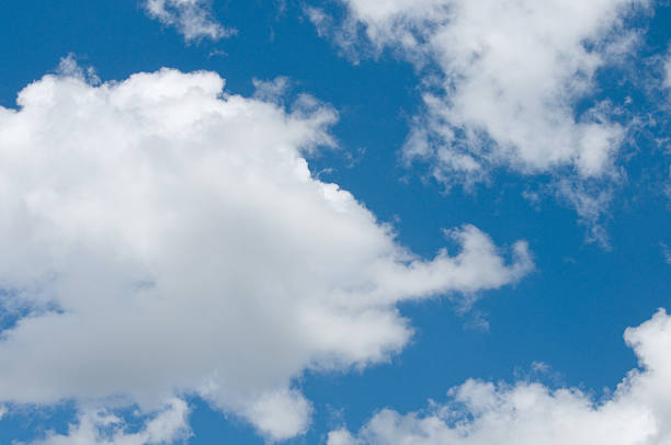 Panorama di nuvole nuvole - foto stock