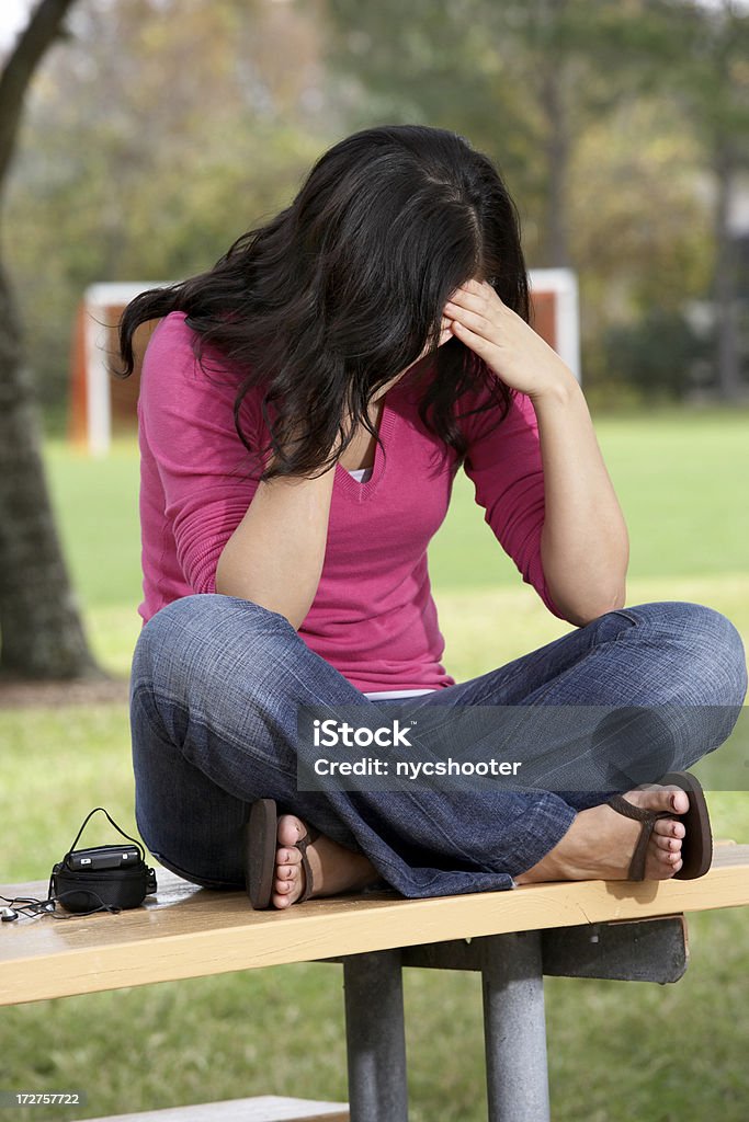 Depresión adolescente - Foto de stock de Chica adolescente libre de derechos