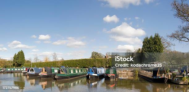 Canal Stockfoto und mehr Bilder von Anlegestelle - Anlegestelle, Birmingham - West Midlands, Bootssteg