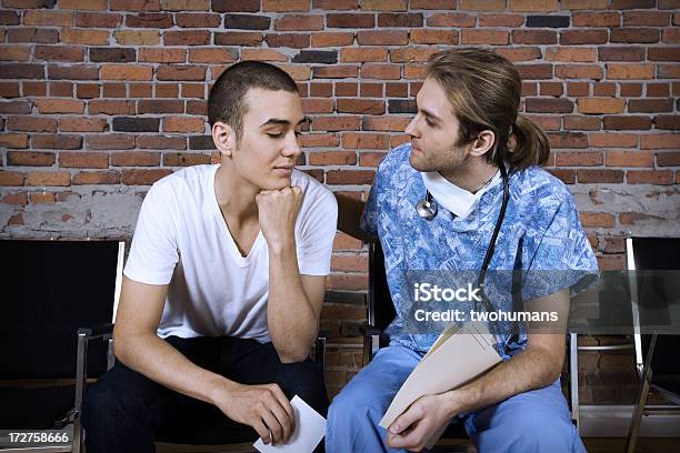 Tag Des Doktors Stockfoto und mehr Bilder von Heilbehandlung - Heilbehandlung, Schlechte Nachricht, Ärztliche Untersuchung