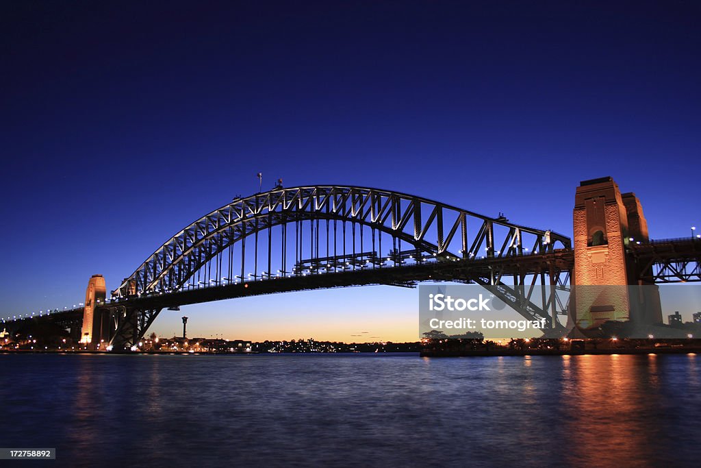 Puente del Puerto de Sydney al atardecer - Foto de stock de Anochecer libre de derechos