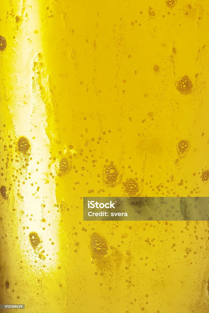 Vaso de cerveza macro con fregadero - Foto de stock de Abstracto libre de derechos