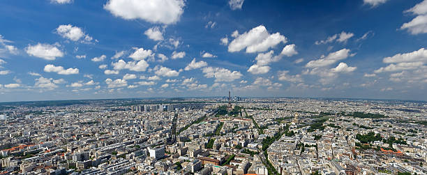 panoramablick auf paris - großgewachsen stock-fotos und bilder