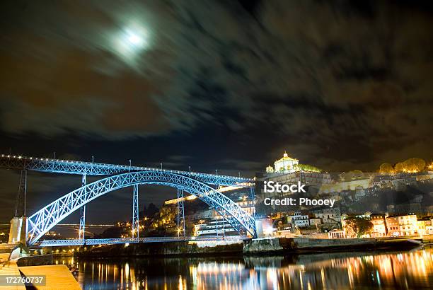 Foto de Ponte Dom Luis I Na Azul e mais fotos de stock de Arquitetura - Arquitetura, Cidade, Cultura Britânica