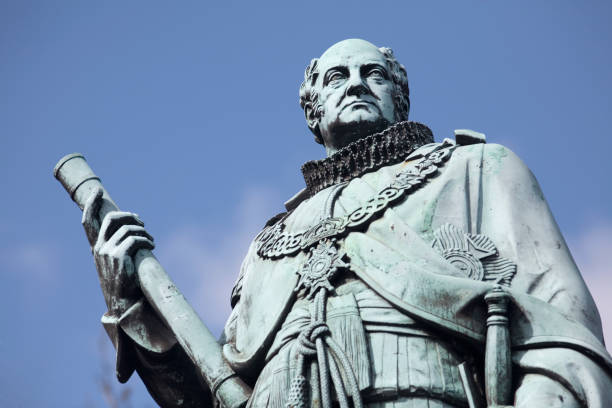 istock Statue: the Duke of York 172760823