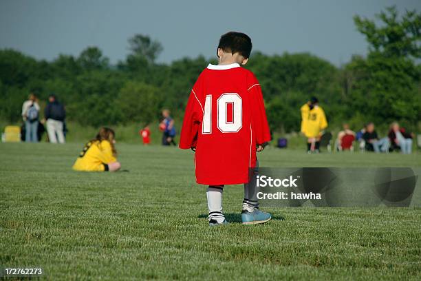 Photo libre de droit de Youth Football banque d'images et plus d'images libres de droit de Activité - Activité, Bien-être, Bras humain