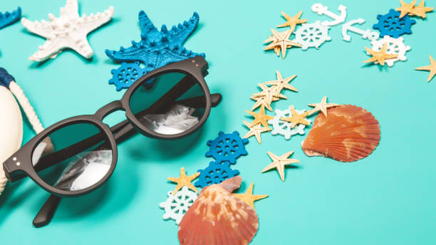 istock Beach accessories on color background, flat lay 1727655322
