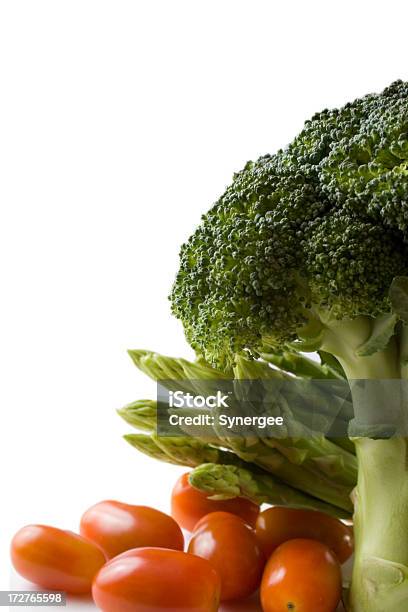 Produtos Hortícolas 2 - Fotografias de stock e mais imagens de Alimentação Saudável - Alimentação Saudável, Branco, Brócolo
