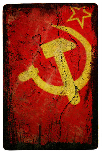 soviética bandera - discolored fotografías e imágenes de stock