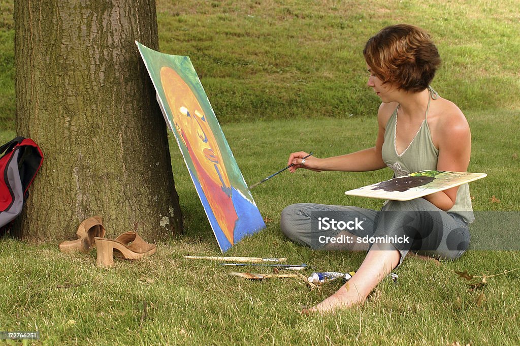 Artiste dans le parc - Photo de Arbre libre de droits
