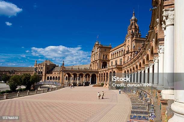 Photo libre de droit de Plaza De España banque d'images et plus d'images libres de droit de Plaza de España - Plaza de España, Andalousie, Arc - Élément architectural