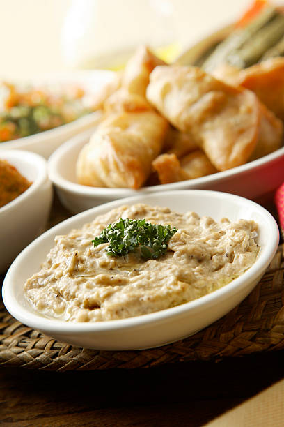 mezze: baba ghanoush - eggplant dip baba ghanoush middle eastern cuisine imagens e fotografias de stock