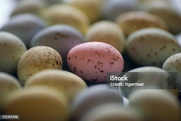 Centro De Atenção - Fotografias de stock e mais imagens de Afiado - Afiado, Amarelo, Azul