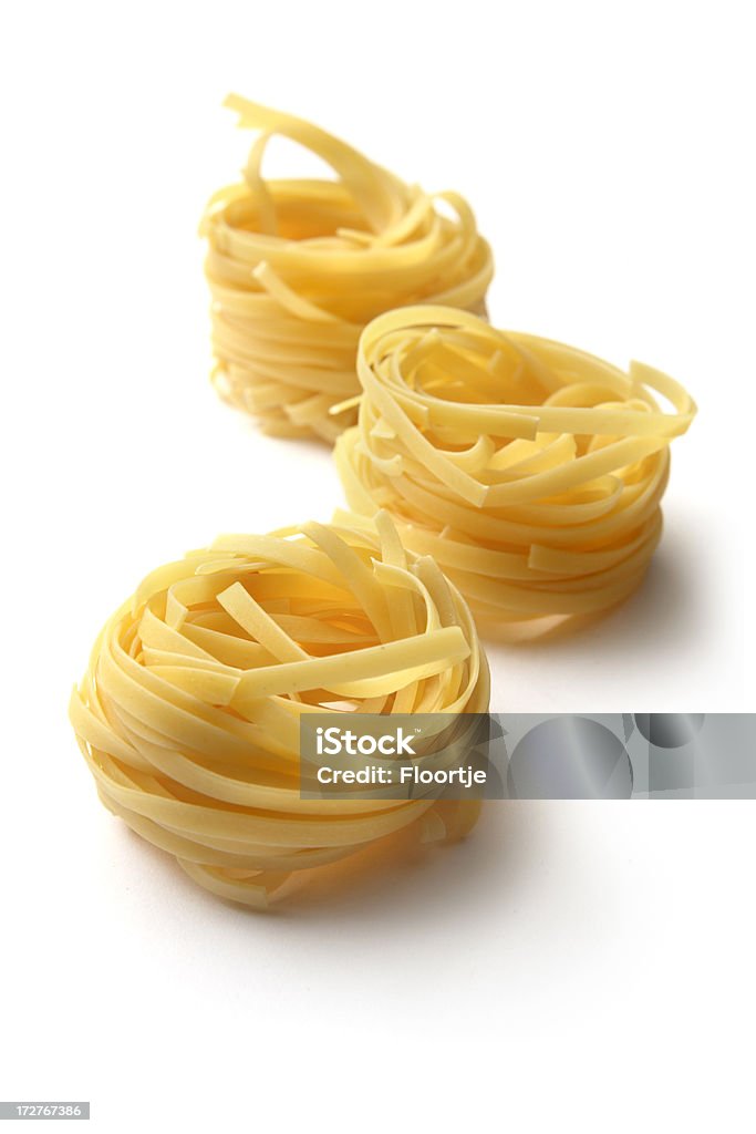 Ingrédients de la cuisine italienne: Tagliatelle - Photo de Pâtes alimentaires libre de droits