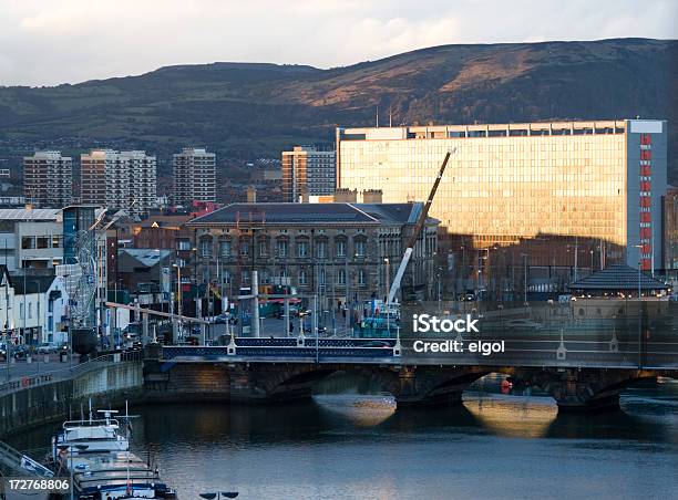 Abend Belfast City Centre Stockfoto und mehr Bilder von Abenddämmerung - Abenddämmerung, Anhöhe, Arbeitsstätten