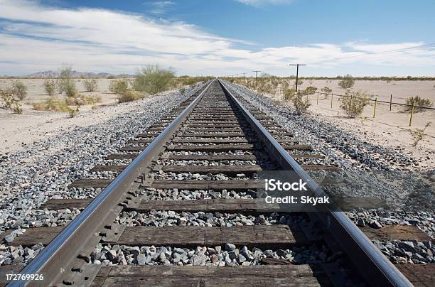 Ferrovia - Fotografie stock e altre immagini di California - California, Affari, Composizione orizzontale