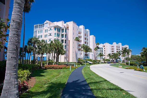 istock condo in the tropics 172771873