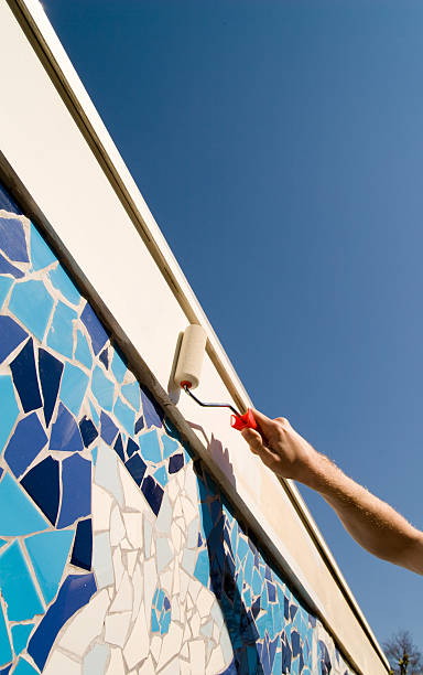 istock Painting House 172772270