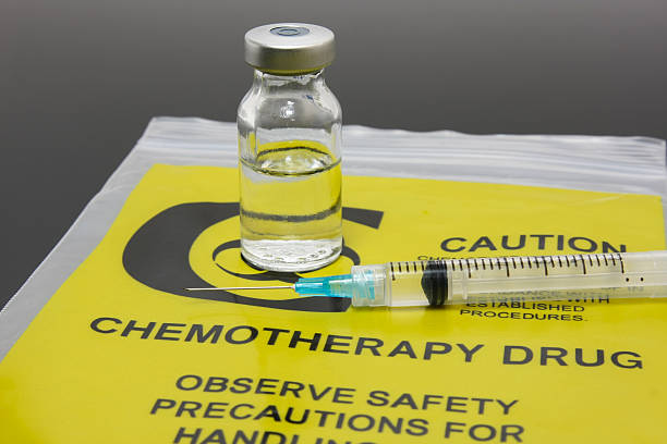 istock Chemotherapy drug vial and syringe set on plastic packaging 172772757