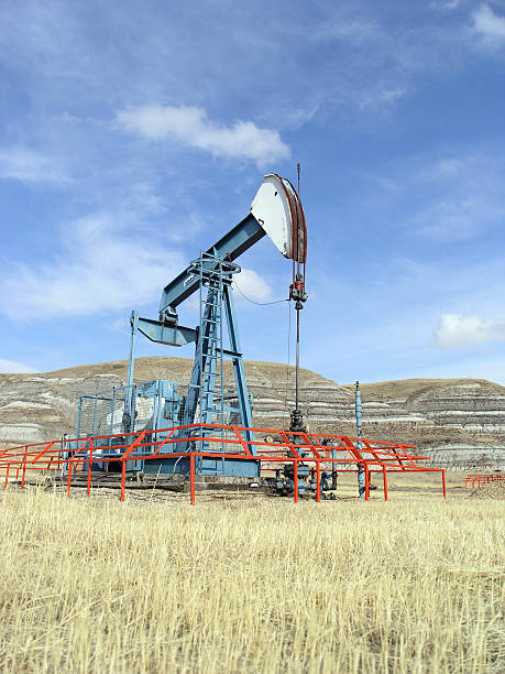 istock Oil in the Badlands 172772957