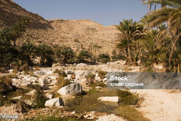 Foto de Omã Wadi Bani Khalid e mais fotos de stock de Arábia - Arábia, Cena de tranquilidade, Cordilheira