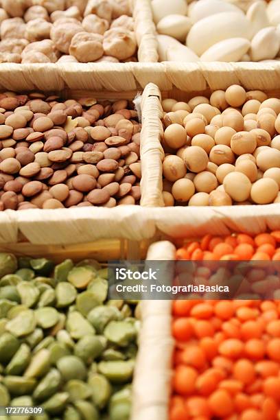 Seeds Stockfoto und mehr Bilder von Ausgedörrt - Ausgedörrt, Bambus - Material, Behälter