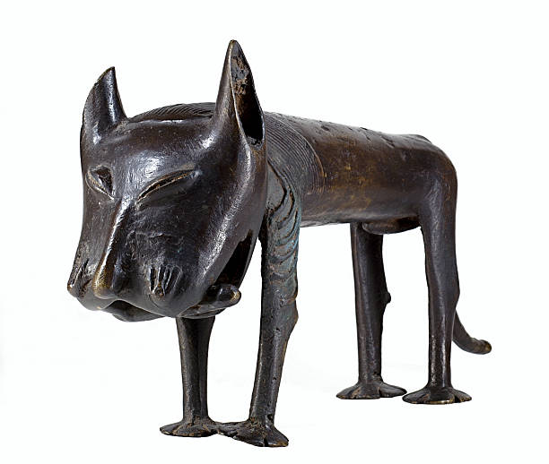 istock Bronze African Sculpture of Hyena 172778434