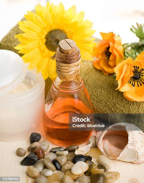 Medicina Alternativa E Spa - Fotografie stock e altre immagini di Aromaterapia - Aromaterapia, Ayurveda, Bellezza