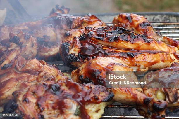 Pollo Alla Griglia - Fotografie stock e altre immagini di Alla griglia - Alla griglia, Barbecue - Cibo, Carne di pollo