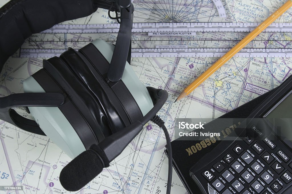 Pilot Kopfhörer und Navigation Material - Lizenzfrei Computer Stock-Foto