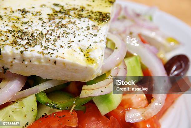 Detail Aus Einem Traditionellen Griechischen Salat Stockfoto und mehr Bilder von Essig - Essig, Extreme Nahaufnahme, Feta