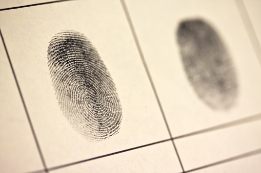 2 fingerprints. Shallow dof, focus on the nearest print.