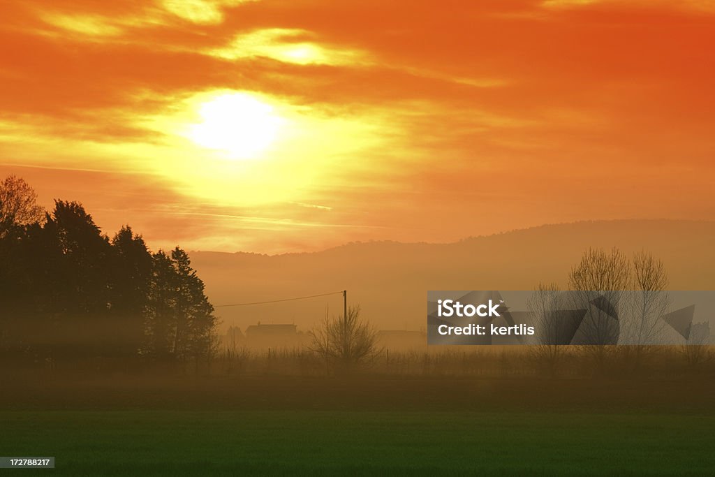 Magnifique coucher de soleil - Photo de Abstrait libre de droits