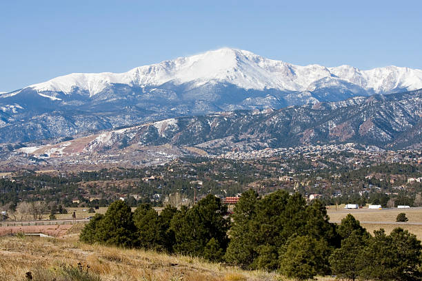 istock Beautiful view of Pikes Peak during the day 172789622