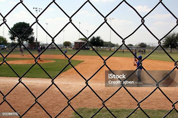 Photo libre de droit de Équipe De Juniors Abstrait banque d'images et plus d'images libres de droit de Baseball - Baseball, Enfant, Infield