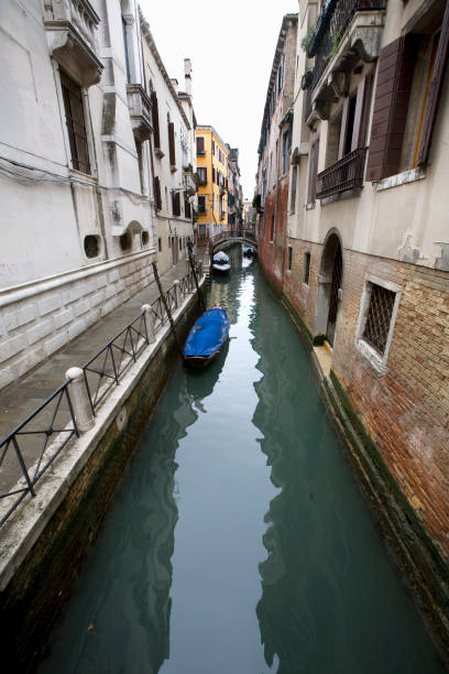 istock Long Narrow Canal in Venice Italy 172791370