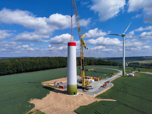 istock Construction of a new wind turbine 1727937520