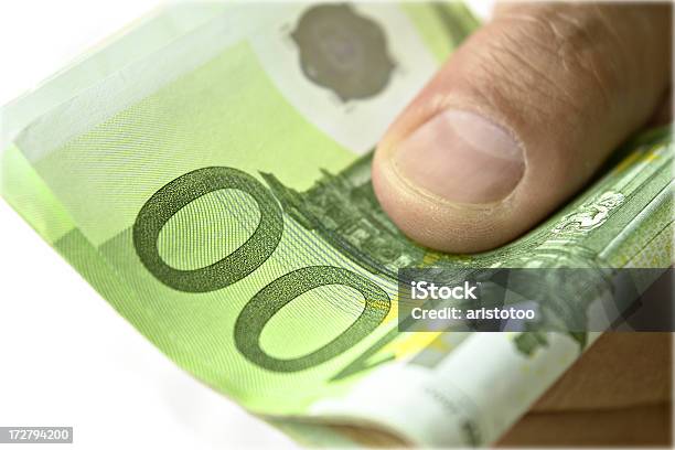 Dinero Foto de stock y más banco de imágenes de Billete de banco - Billete de banco, Billete de banco de cien euros, Abundancia