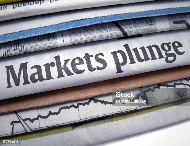 사업분야 플룽게 Stock Market Crash에 대한 스톡 사진 및 기타 이미지 - Stock Market Crash, 신문, 신문 헤드라인