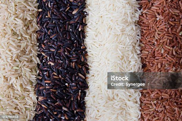 Reihen Von Reis Stockfoto und mehr Bilder von Reis - Grundnahrungsmittel - Reis - Grundnahrungsmittel, Reis - Getreide, Basmati-Reis