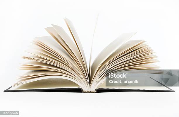 Open Buch Stockfoto und mehr Bilder von Buch - Buch, Offen - Allgemeine Beschaffenheit, Freisteller – Neutraler Hintergrund