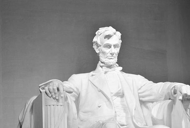 istock Lincoln In Black and white 172795224