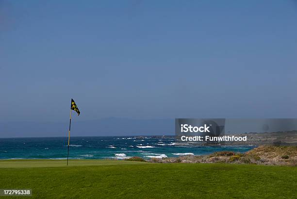Califórnia Golf Verde - Fotografias de stock e mais imagens de Ajardinado - Ajardinado, Azul, Bandeira