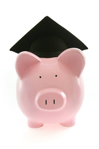 istock Successful Piggybank Graduate 172796107