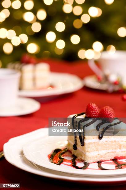 Férias Jantar - Fotografias de stock e mais imagens de Bolo de Natal - Bolo de Natal, Natal, Centro de Mesa