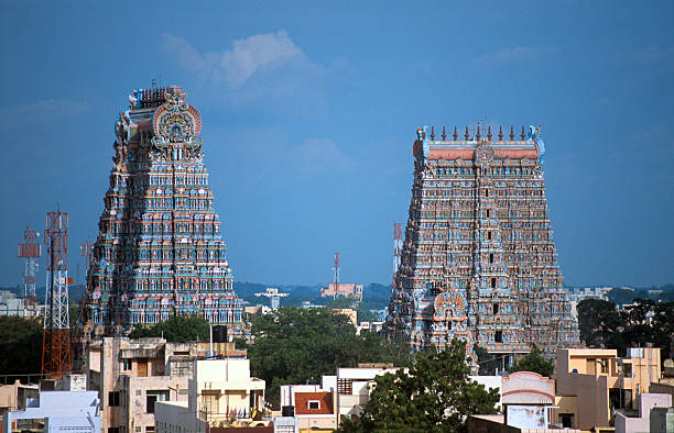 meenakshi templo gopurams do - madurai imagens e fotografias de stock