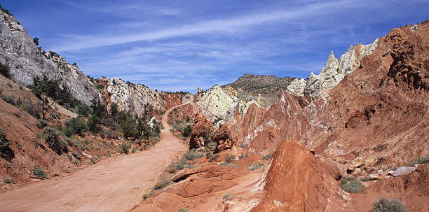 istock Cottonwood Canyon Road 172798973