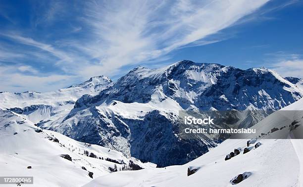 Le Alpi - Fotografie stock e altre immagini di Alpi - Alpi, Alte Alpi, Ambiente