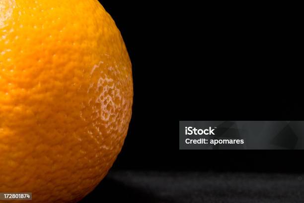 Foto de Fruta Laranja e mais fotos de stock de Amarelo - Amarelo, Casca de fruta, Celulite periorbital